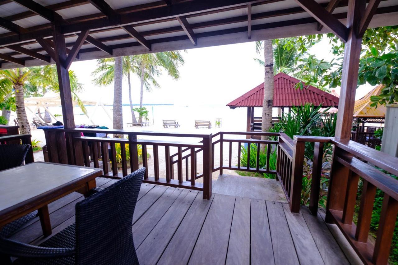 Anika Island Resort Santa Fe  Exterior foto
